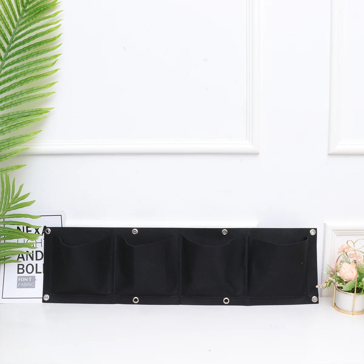 حقيبة زراعة جدارية عمودية سوداء مكونة من 4 جيوب لزراعة اللباد للاستخدام الداخلي والخارجي والشرفة وتوفير المساحة وحقيبة نباتية معلقة على الحائط #3