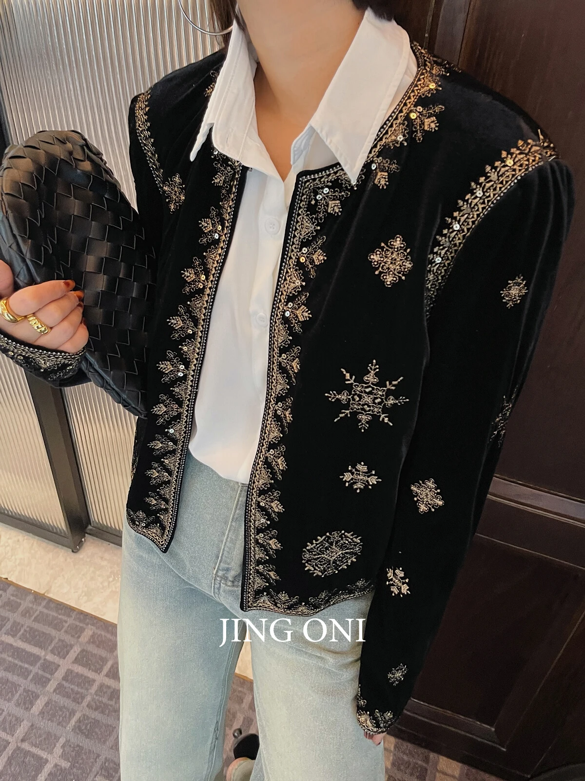 Embroidered Jacket Crop Coat Spring Tops Y2K 2024 Woman Clothing Korean Style Vintage Fashion Elegant Long Sleeve Luxury Bomber