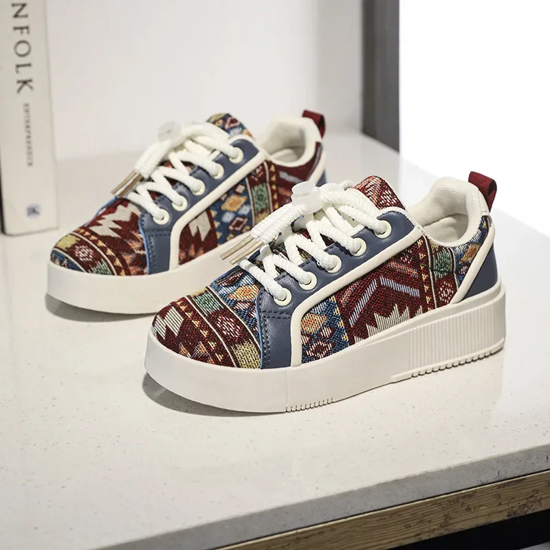 

2025 Fashion Printed Men's Blue Sneakers Unisex Summer Breathable Canvas Shoes Men Lace-up Platform Casual Sneakers Men Flats