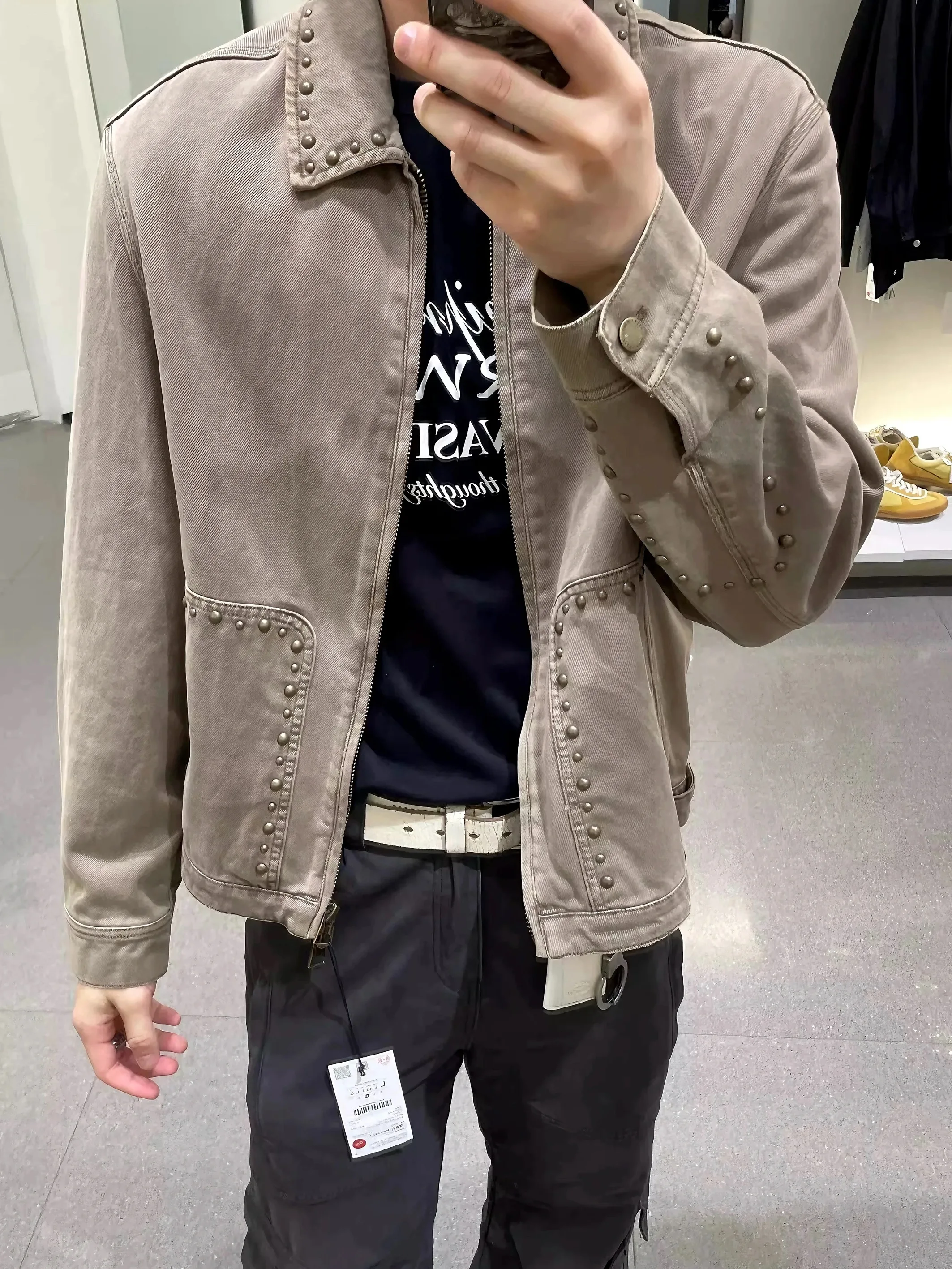 Washed out Detroit Style Lightened Leather Jacket Street Youth Feel Rivet Decorated Casual Loose Fit Windproof Outerwear