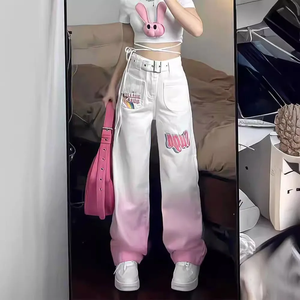 

Модные женские джинсы в американском стиле с высокой талией, свободные, облегающие, широкие брюки в пол с забавной вышивкой в виде мультяшных персонажей.