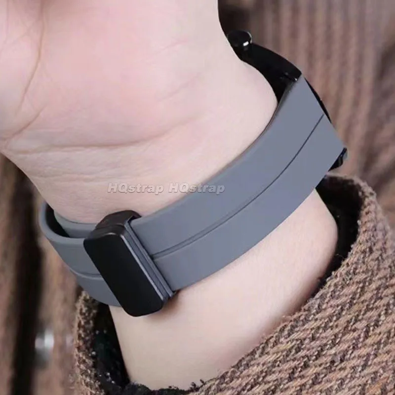 Correa de silicona de 20mm y 22mm para Samsung Watch 5 4 3, correa de goma resistente al agua para reloj Huawei, pulsera Universal