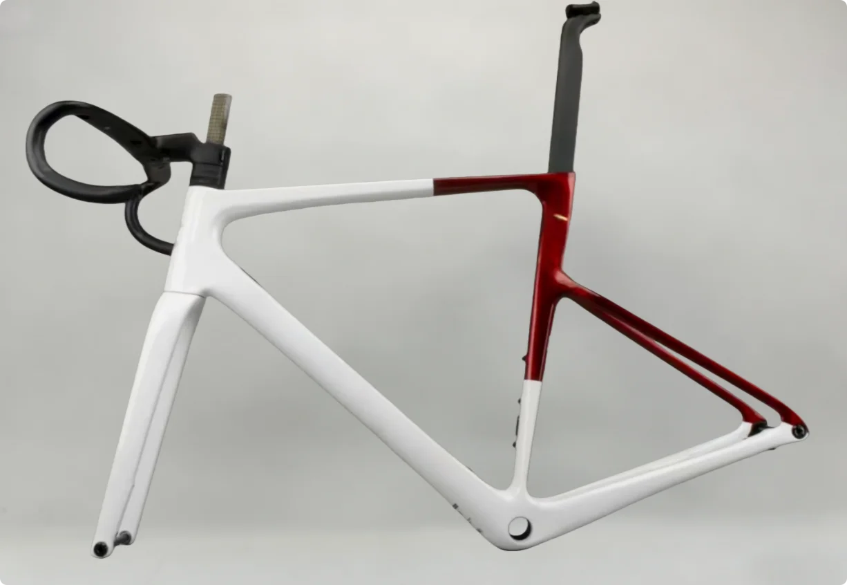 

Light Weight T1000 Carbon Road Frame Disc Cycling Bike Hot! Disk Brake Bicycle