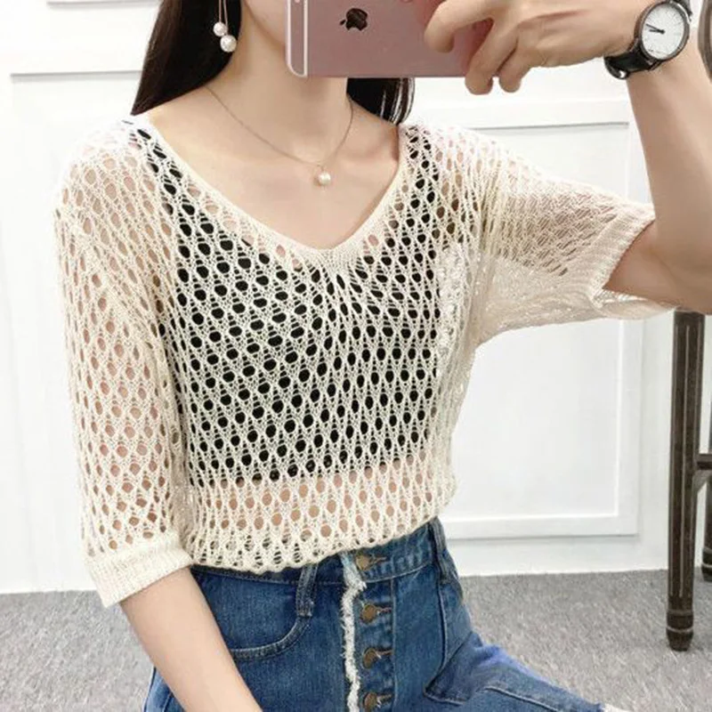 Fashion V-Neck Knitted Solid Color Hollow Out Blouse Women\'s Clothing 2023 Summer New Casual Pullovers Tops Loose Commute Shirt