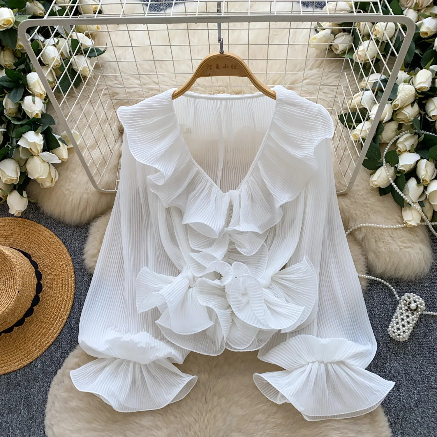 

Women White Tops Sexy Top V Neck Full Sleeve Ruffles Solid Y2k Streetwear Elegant Splice Casual Work Slim Fit Tees 2026 Spring