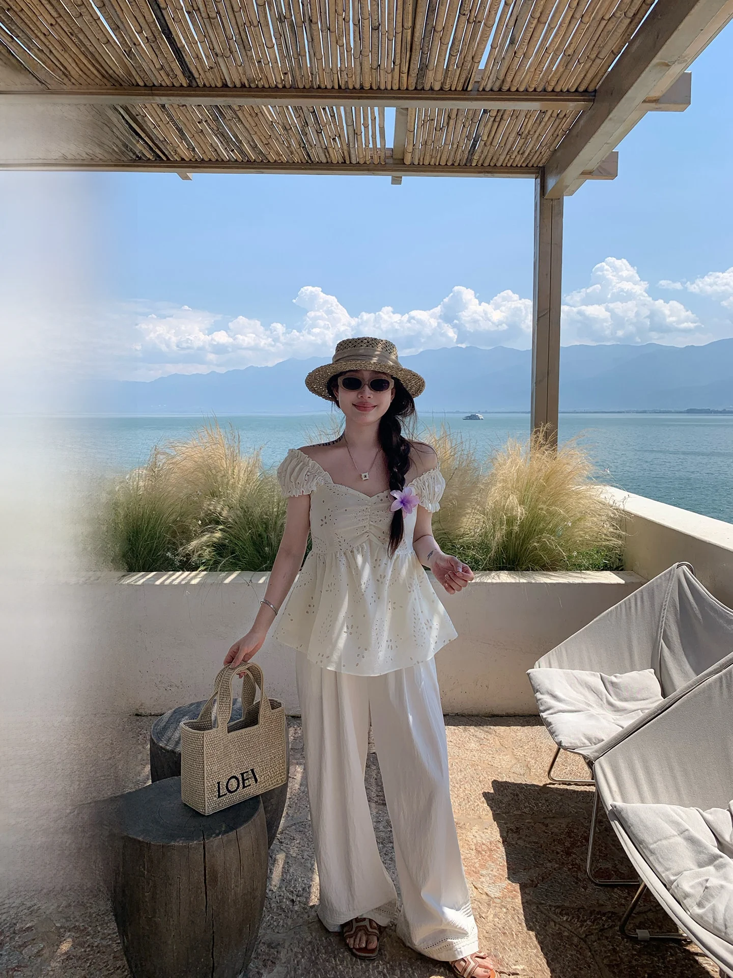 

EVNSLE Summer Embroidered ort Sve irt One-oulder Flower Pattern Women's Faion Slim Fit French Sle Bubble Sve