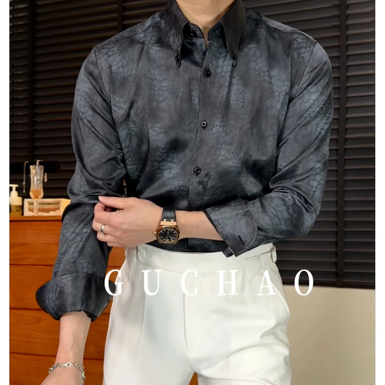 High Quality Retro Print Long Sleeved Shirt Men Casual Business Dress Shirts Man No Ironing Social Party Top Men Clothing