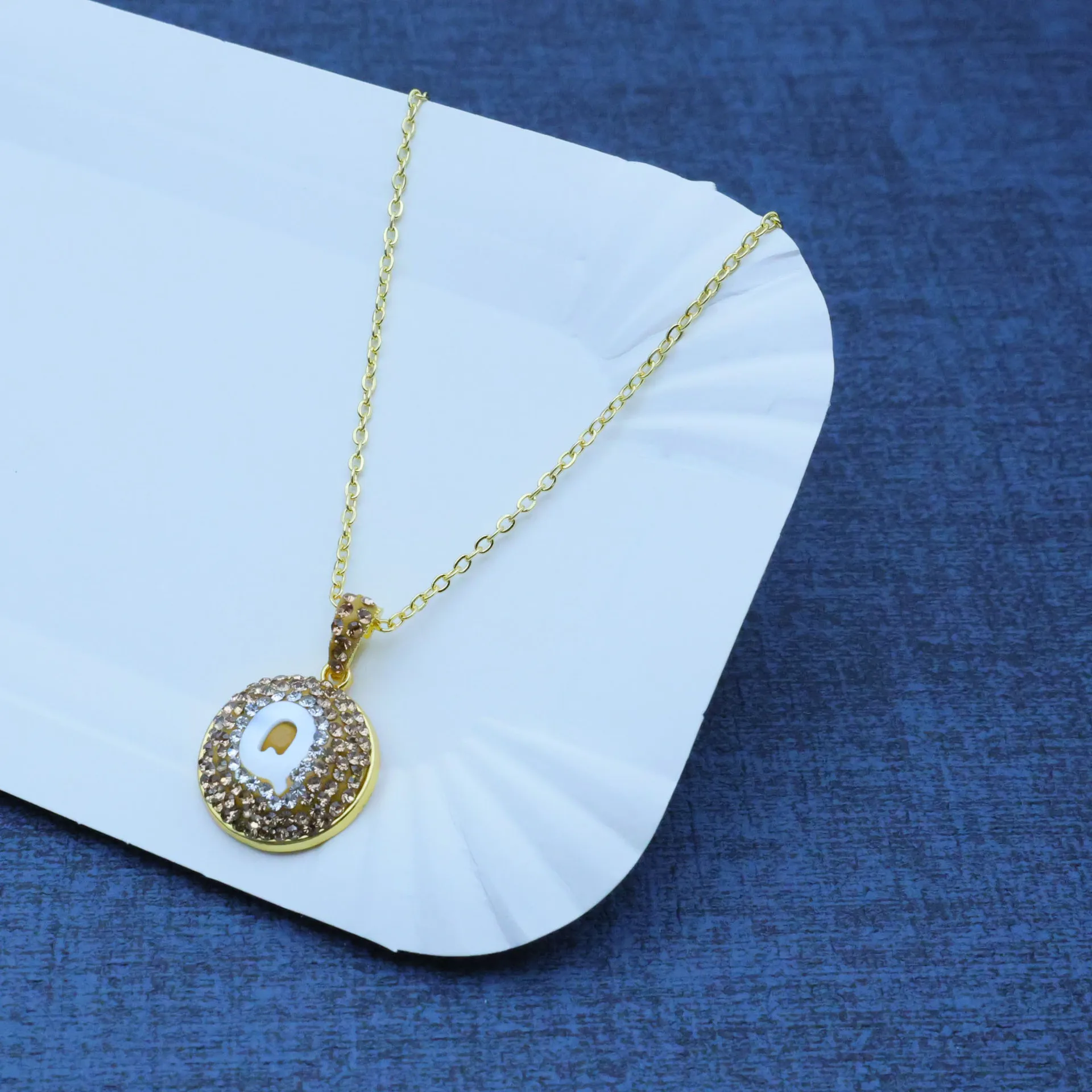 DIY accessories Cross-border natural shell carving high-end letter Q handmade design light luxury three-piece women's jewelry