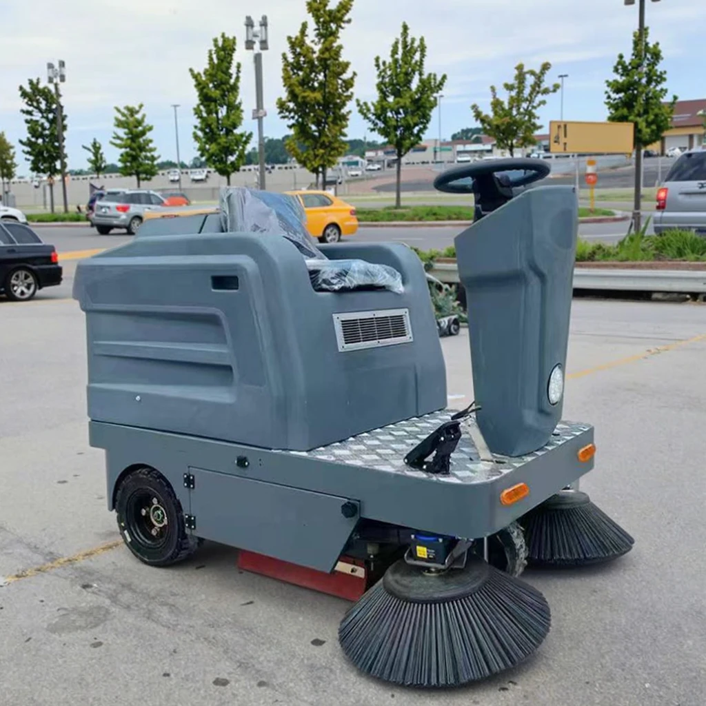 High Quality Mini Electric Manual Ride-on Sweeper New Industrial Floor Road Street Cleaning Truck China Leaf Collection Machine