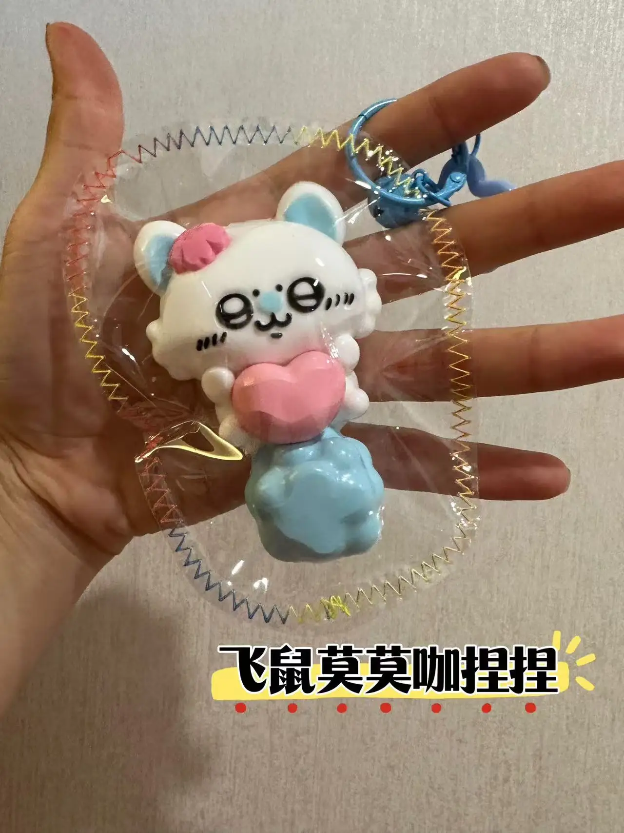 Chiikawa Hachiware Usagi Momonga mainan lucu yang bisa diremas, lambat kembali ke bentuknya, terbuat dari silikon krim berair, mainan remas yang menyenangkan untuk pelajar.