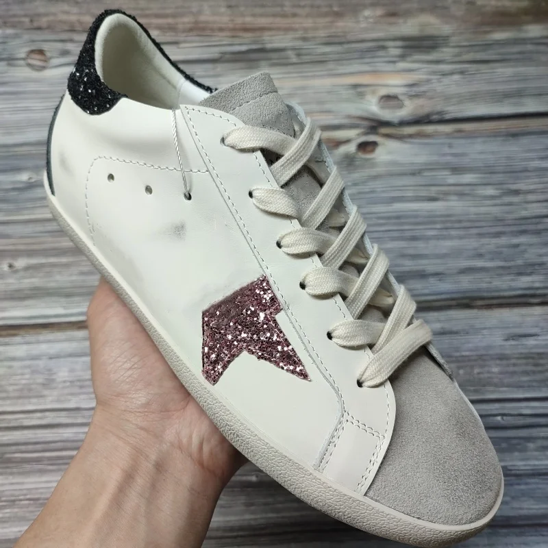 

2024Old and dirty women's silver flat bottom lace up white shoes with increased height inside, casual canvas shoes, board shoes