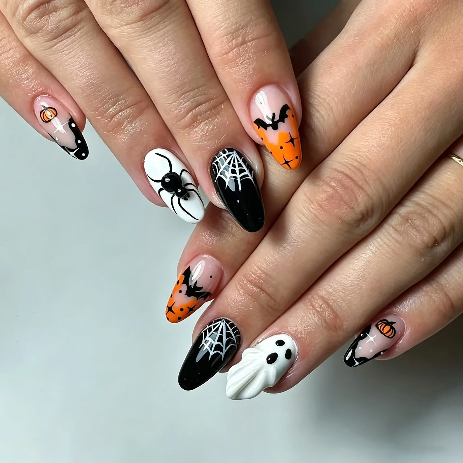24Pcs Halloween Dark Almond Nails Press on 3D Ghost Design Wearable False Nails with Gilded Bat Spider Web Full Cover Fake Nail