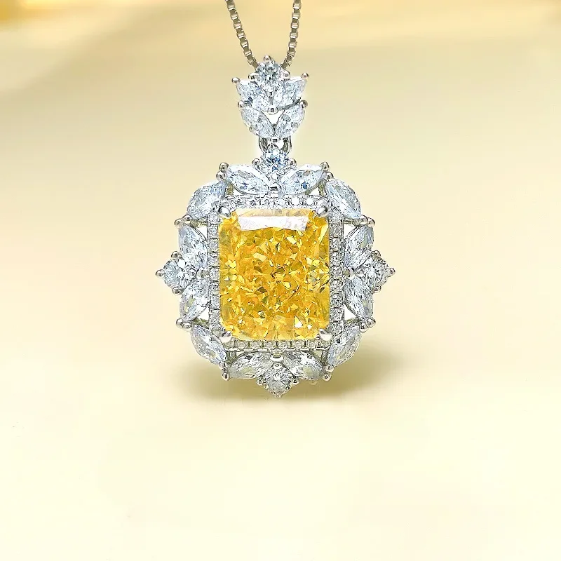 

Desire Micro Inlaid Artificial Yellow Diamond Necklace Pendant 925 Silver Imported High Carbon Banquet Senior