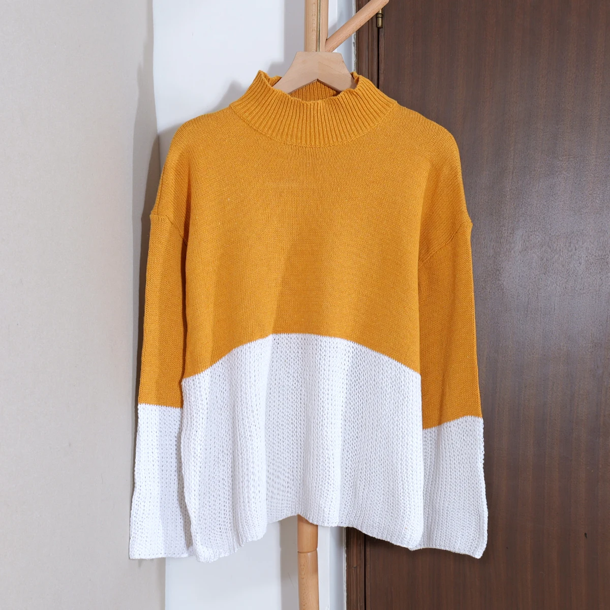 

2025 Autumn Winter New Sle Women's Long Sve High Collar Sweater Base Layer irt Outerwear Simple Commute Sle Straight...