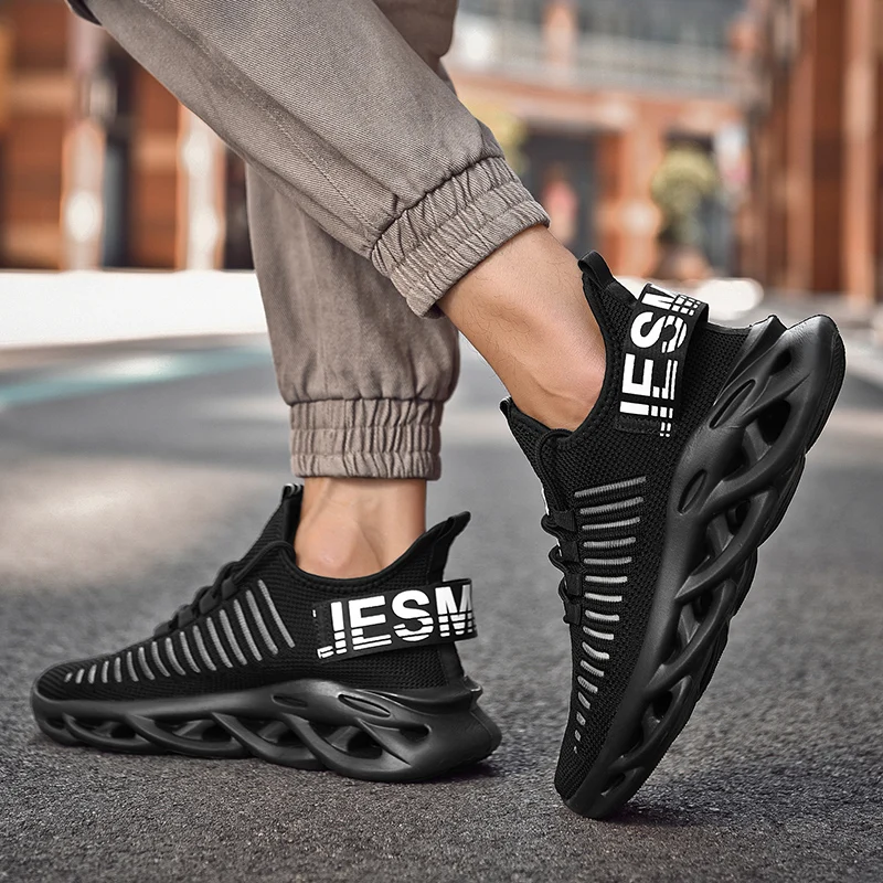 Sportliche Herren-Sneaker, leichte, atmungsaktive Turnschuhe, rutschfeste Wanderschuhe, bequeme Sportschuhe für das Training von Männern – Detail 3