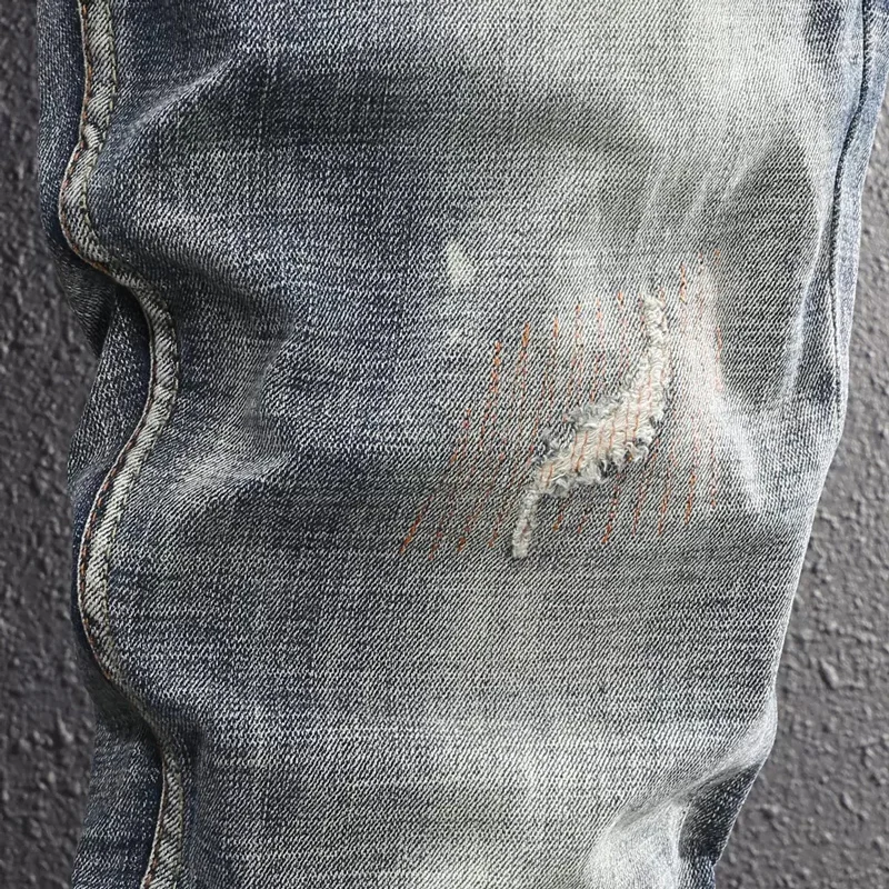 Рисунок 6 - Джинсы мужские Стрейчевые с вышивкой