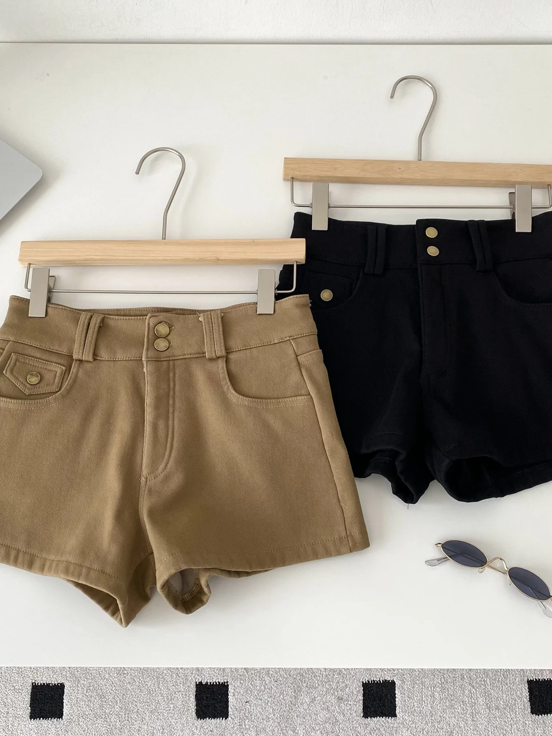 

High Waist Thickened Short Pants Women's Casual Retro Style Two Button Autumn Winter plus Size Slimming Pants Ladies Jeans