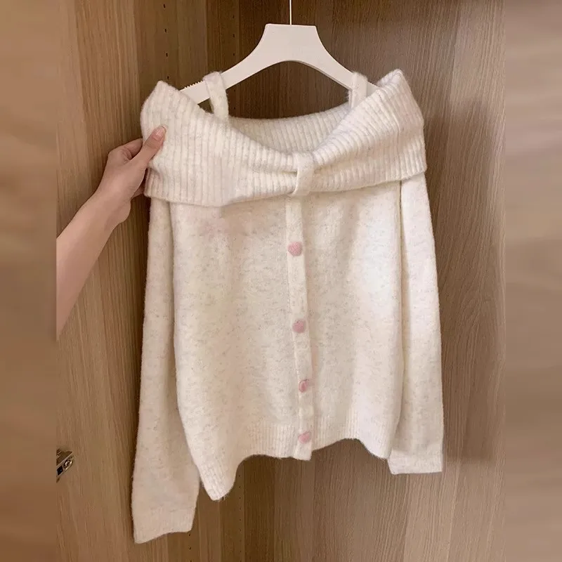 

2025 Gentle Wind Sweet One Shoulder Sweater Women's Autumn Winter Korean High Grade Knitted Sweater Off Shoulder Top
