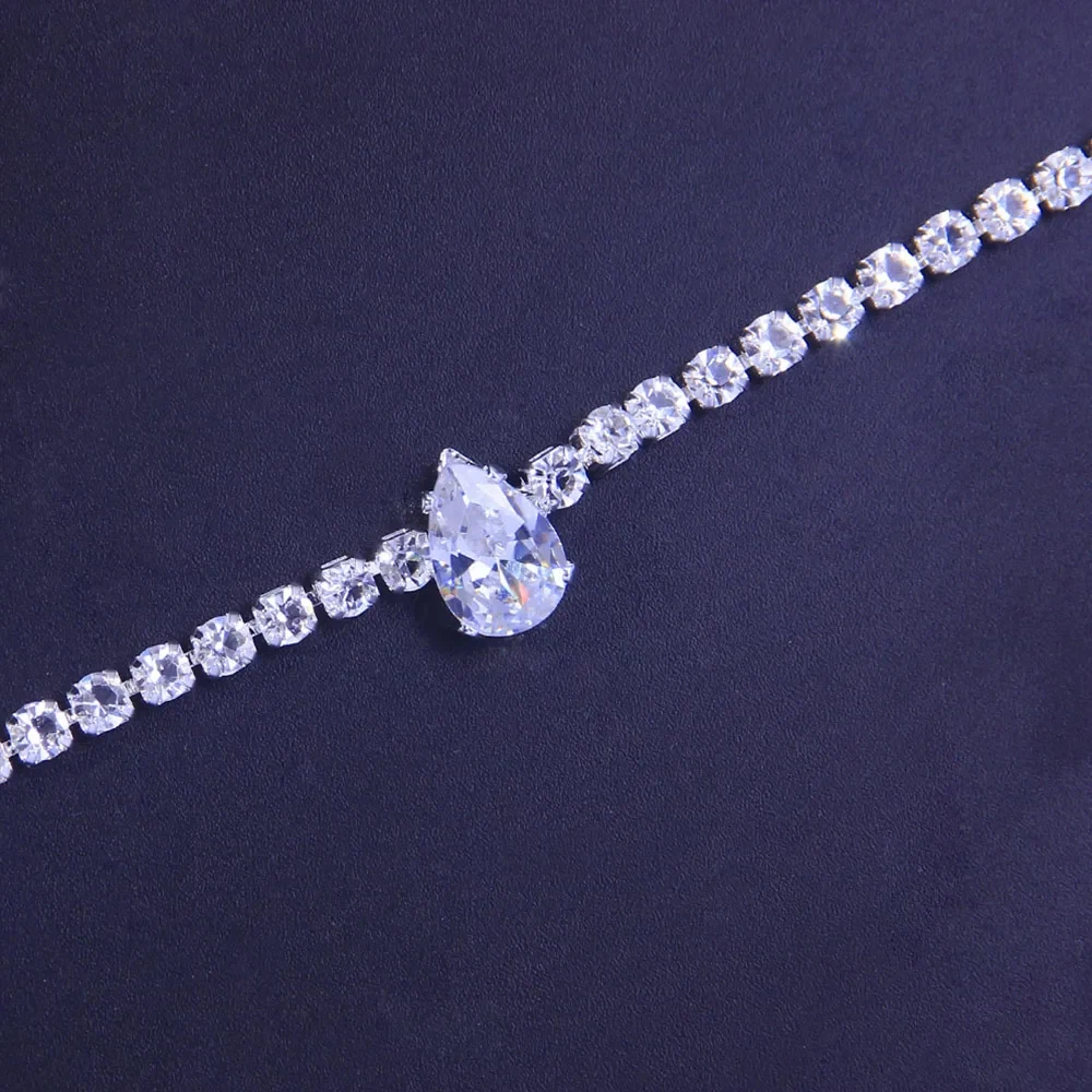 

Fashion Water Drop Rhinestone Necklace Choker Accessories for Women Simple Crystal Collar Chain Choker Bridal Wedding Jewelry