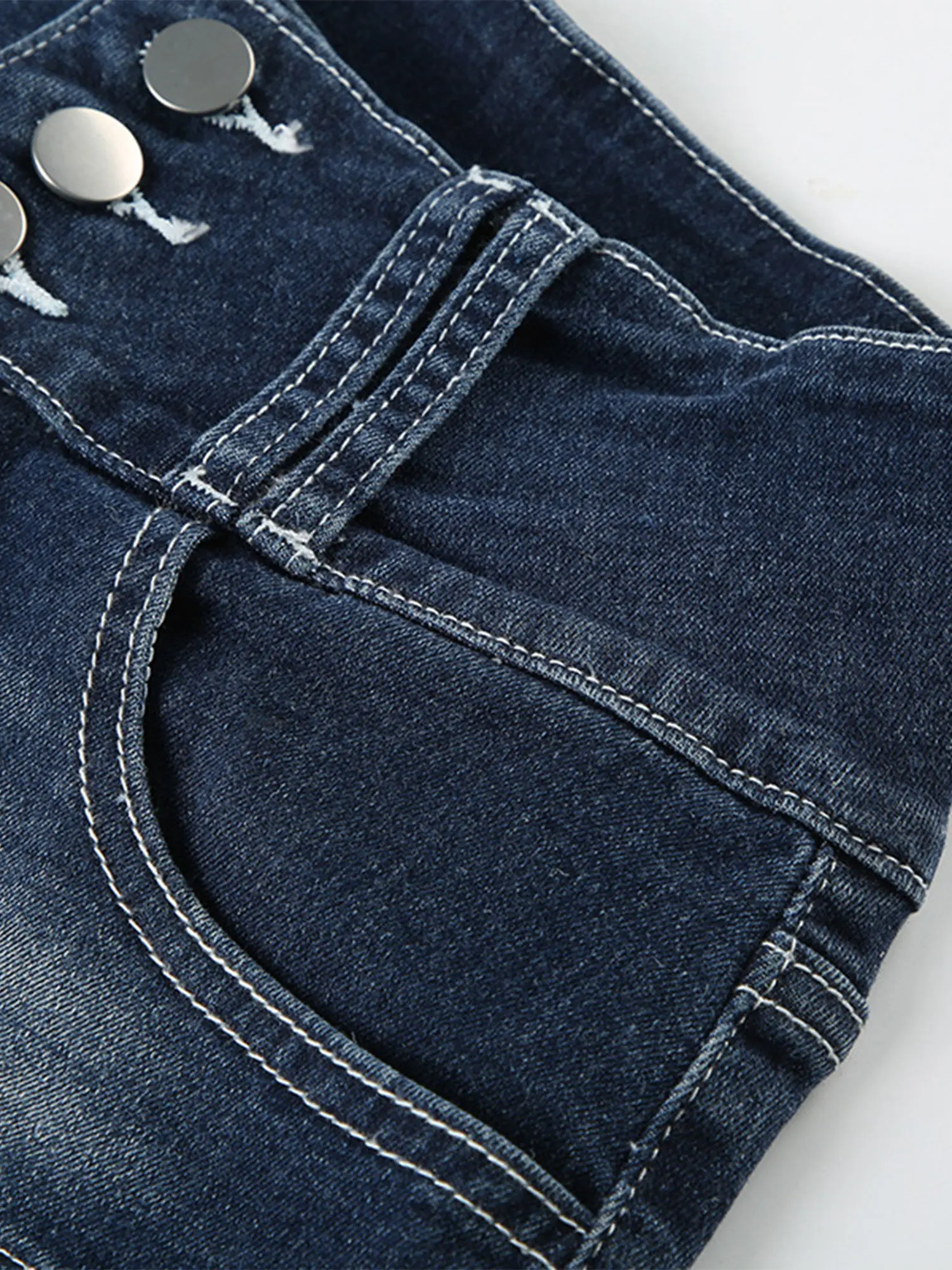 

Women Denim Low Rise Shorts Hot Pants Buttons Waist Small Pockets Short Pants Slim-fit Booty Shorts for Daily Casual Holiday