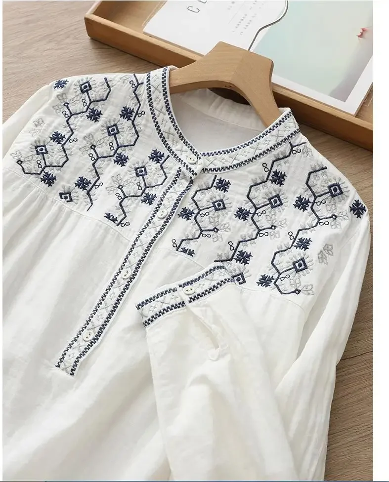 

Long-sleeved shirt Ethnic style embroidered stand collar double-layer cotton yarn