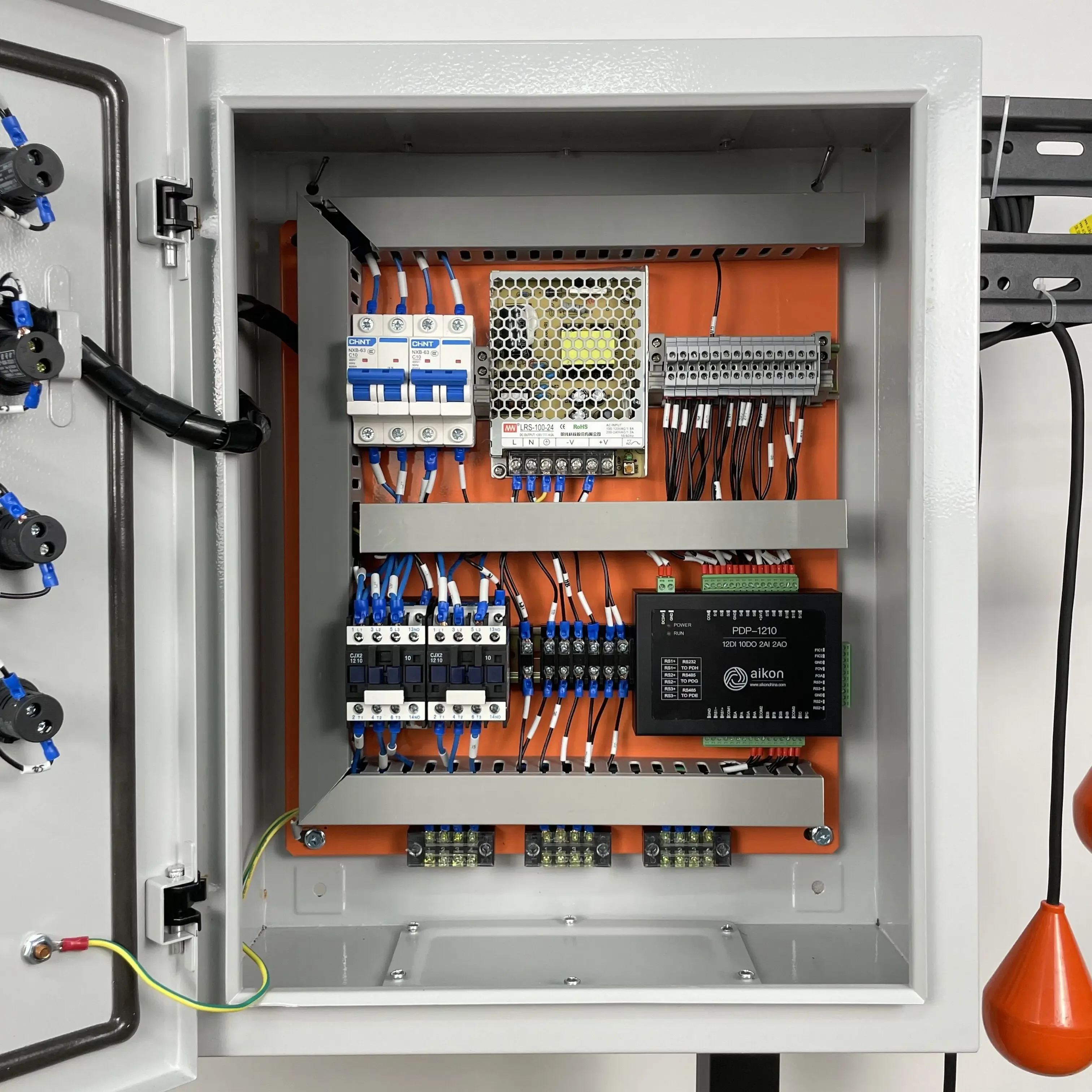 TLF High Performance Wall Mounted 3 Phase Outdoor OEM Plc Control Panel VFD Controller Cabinet Box for Water Pump