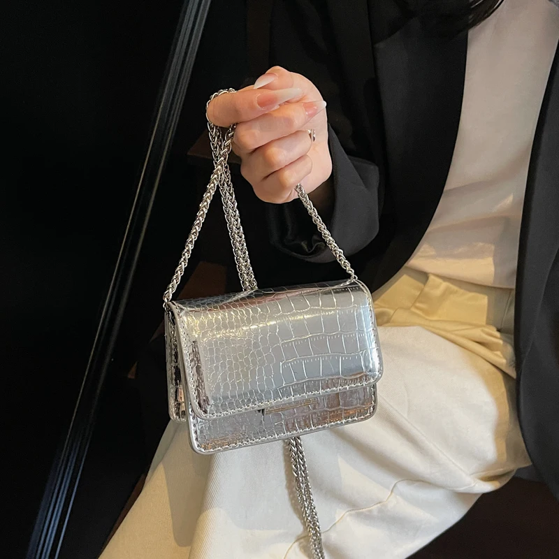 

Spring/Summer Texture Mini Bag Solid Color Leather hasp Chain Cross body Bags American Casual Fashion Versatile Female Purse