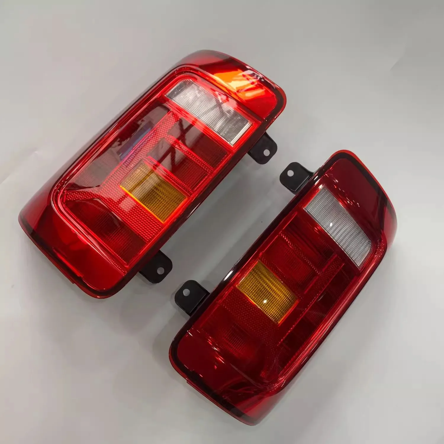 1 Pair Taillight for Volkswagen Caddy two doors 2015-2020 Rear light Tail lamp Brake light Turn signal Car Accessories