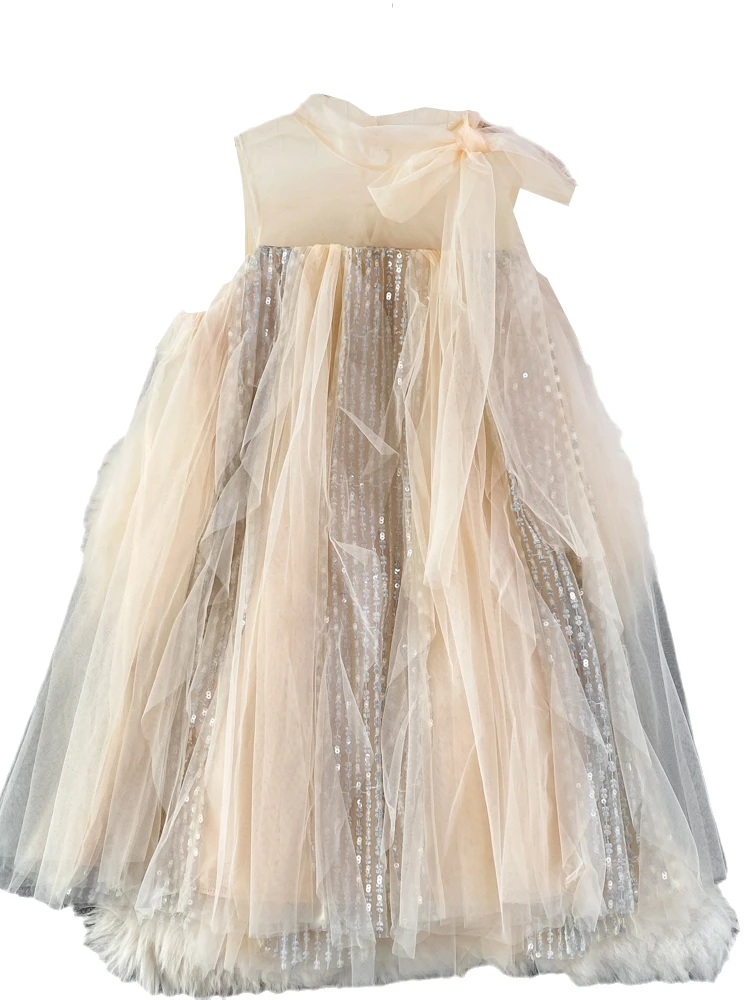 أنيقة الفرنسية فضفاضة الجولة الرقبة بلا أكمام الحلو لطيف فستان جنية 2025 صيف جديد مطرزة ألف خط الشاش فساتين المشمش الكورية