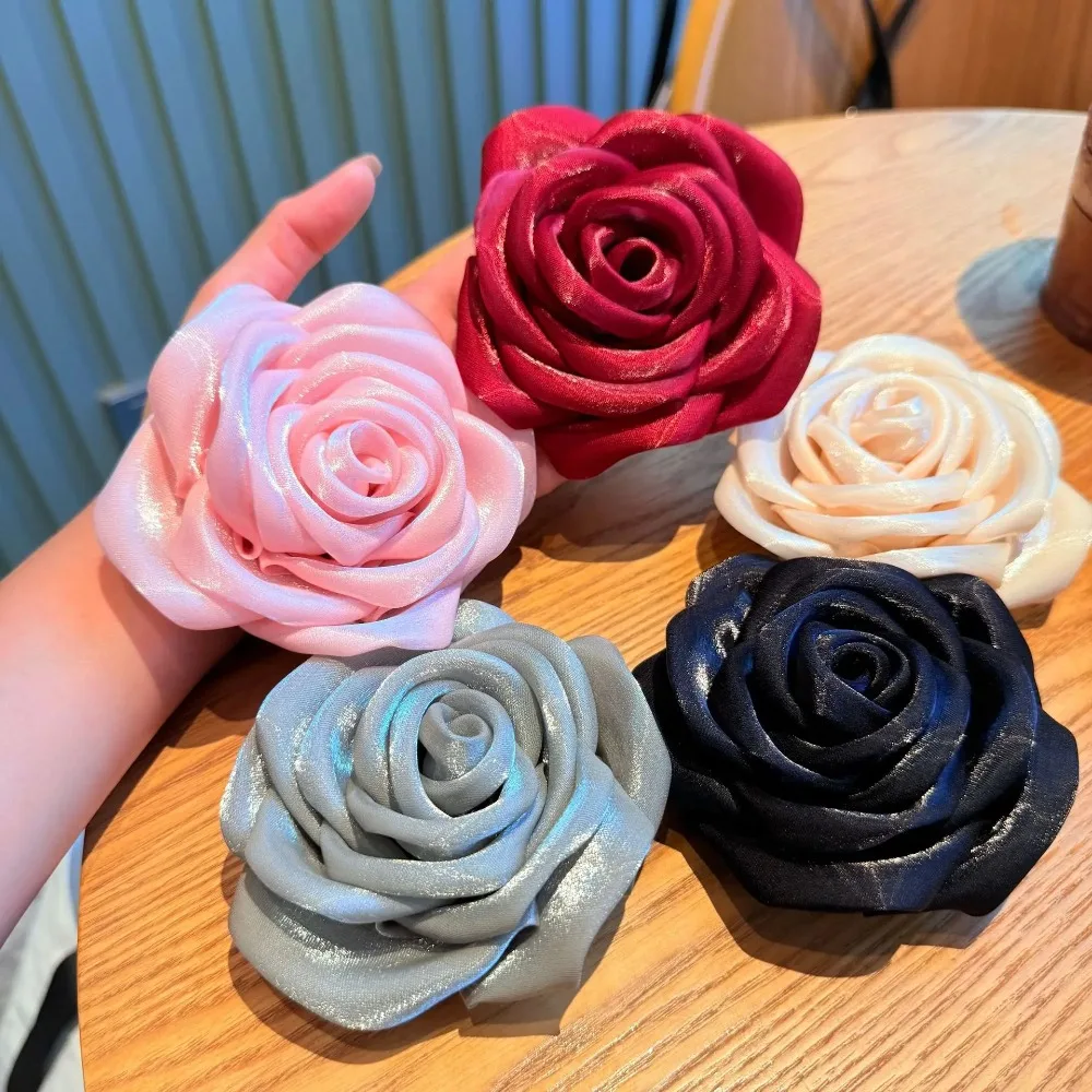 

7.5cm Three-dimensional Satin Rose Brooch A High-end and Luxurious Accessory Pins Perfect for Wedding Party Banquet Corsage