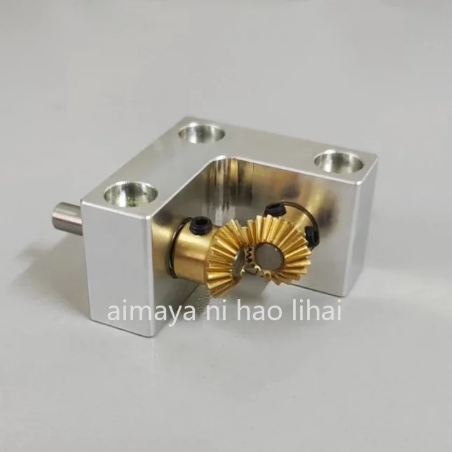 90 degree converter, speed ratio 1:1 small cone bevel gearbox right angle commutator, output shaft diameter 4mm