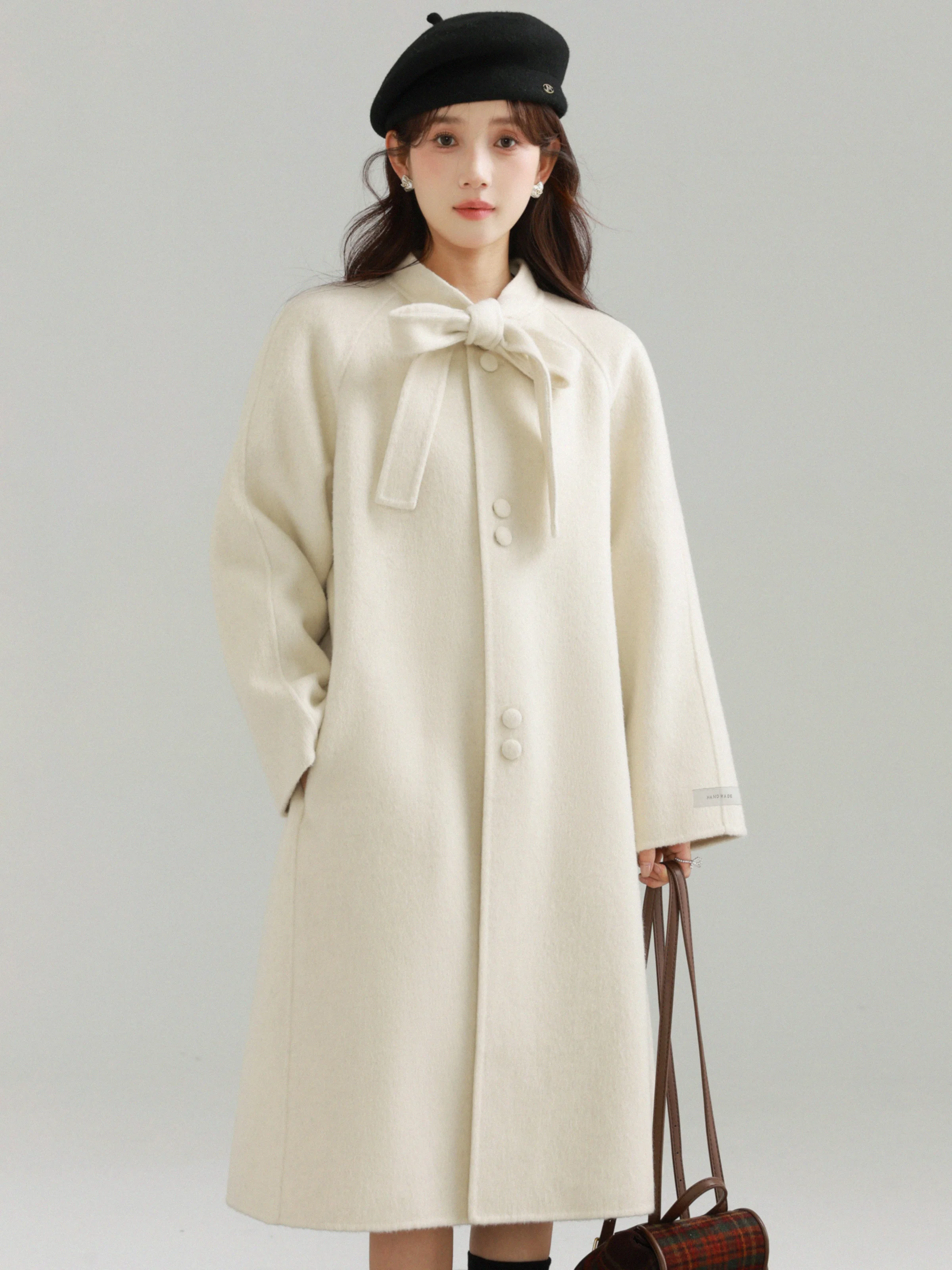Elegant Wool Bow Coat Women Vintage Double-Faced Overcoat Chic Winter Handmade Woolen Outerwear with Loose Fit Soft Warm Fabric