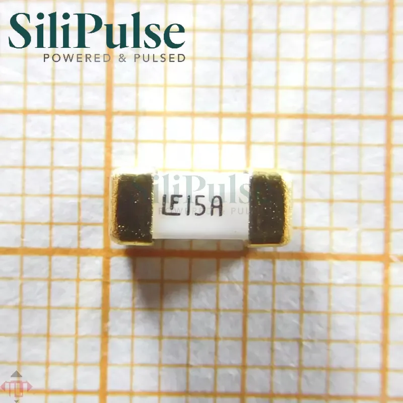 (50-200pcs) 0451015.MRL 2410 100% Original In Stock Fuse- 451 125V 15A 6.10mm * 2.69mm NANO2®