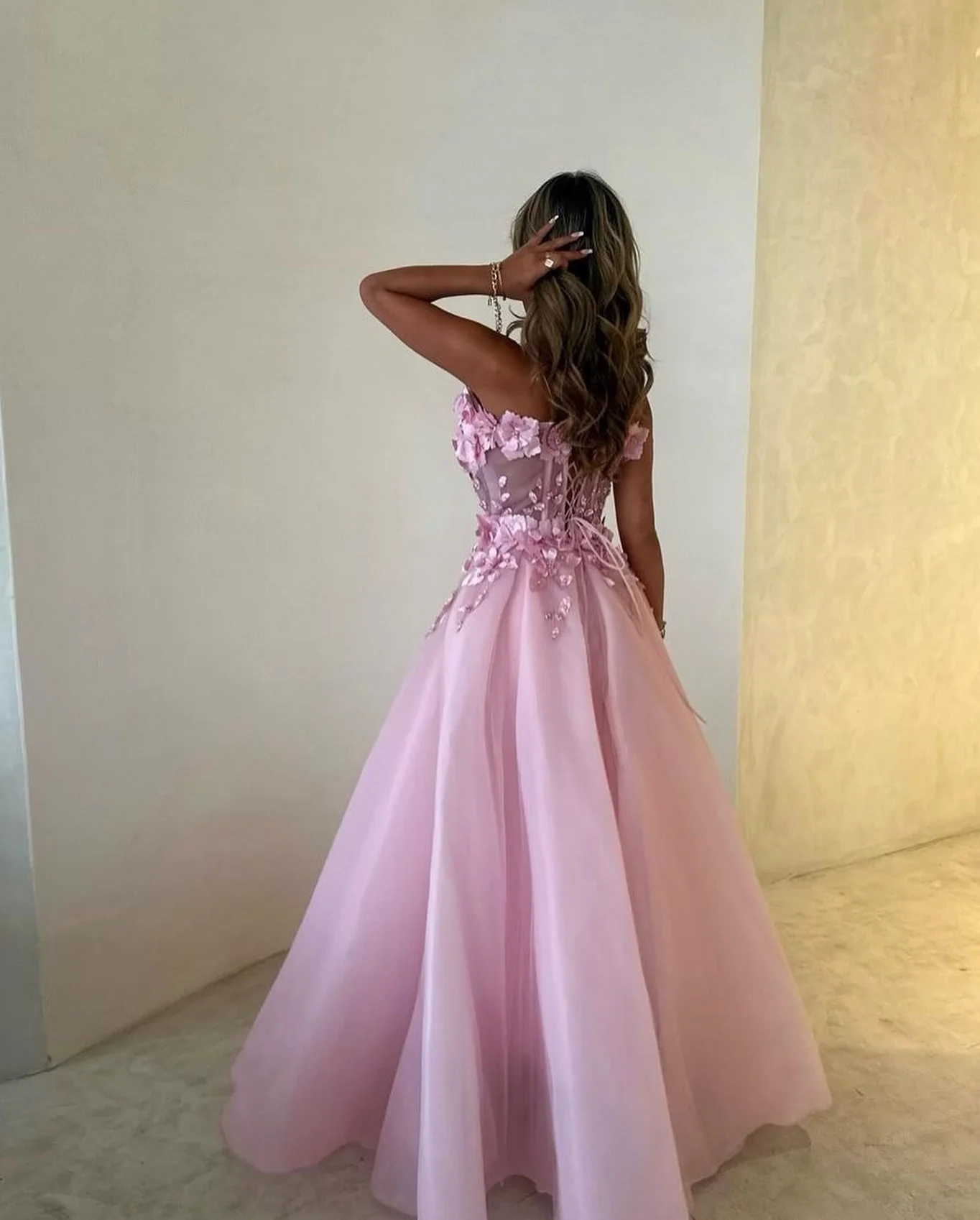 Robe de Soirée Trapèze en Organza Personnalisée avec Appliques et Perles, Sans Bretelles, à Lacets dans le Dos, Longueur au Sol en Fibre, Traîne de Balayage Sexy