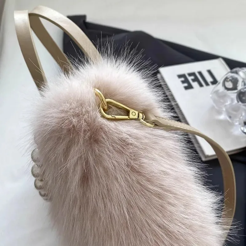 Winter Fashion Faux Fur Crossbody Bag Women Pearl Chain Accent Shoulder Purse Trendy Handbag Top Handle Daily Set