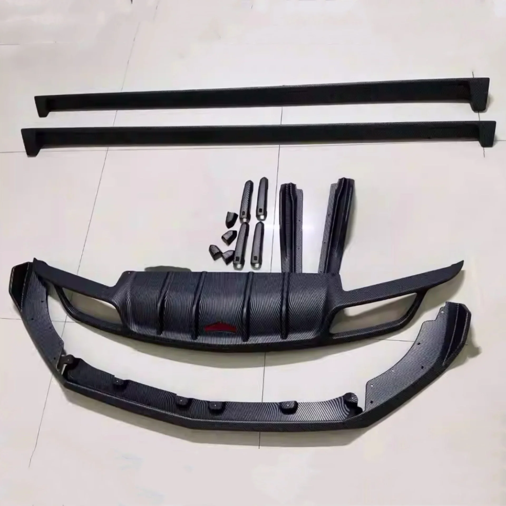 

Body Kit Carbon Fiber Front Shovel Rear Lip Side Skirt for Cadillac CT4 Convert Surround Car Accessories