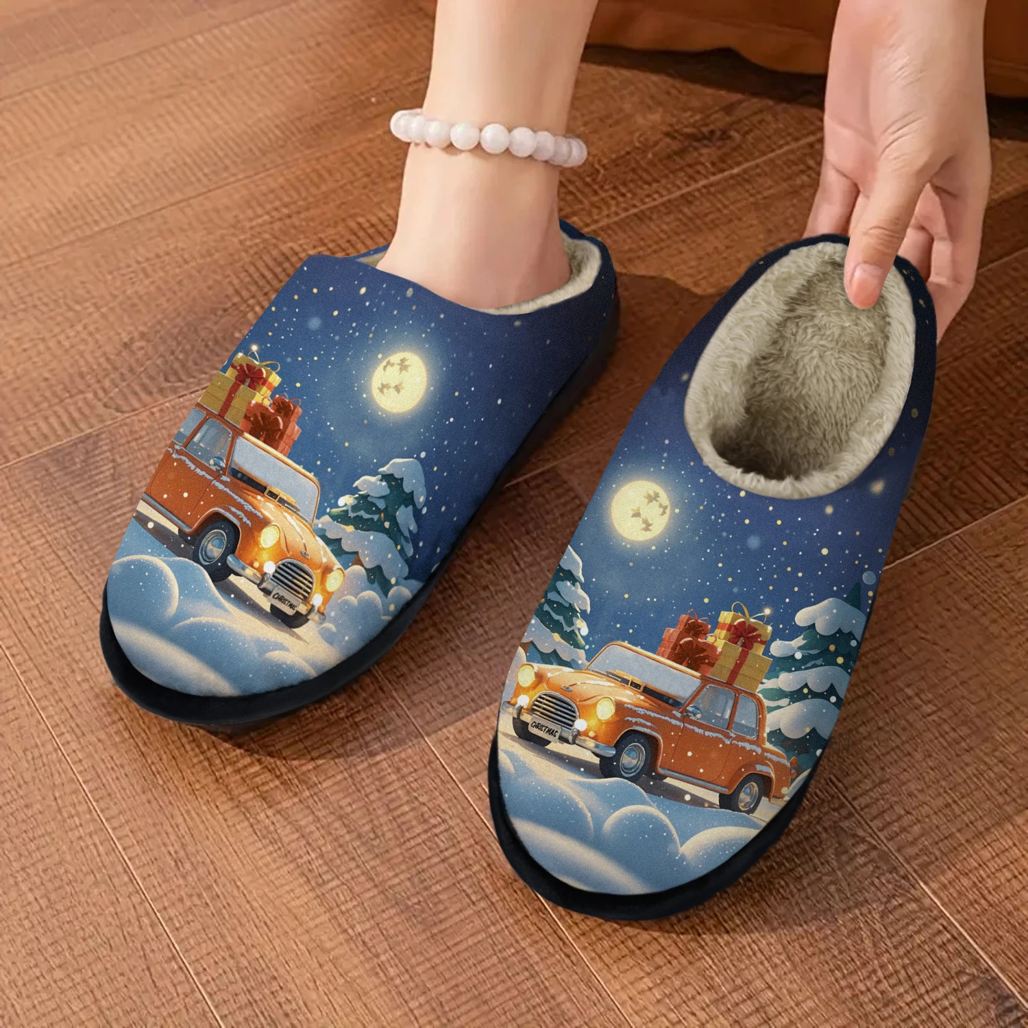 

Christmas Present,Cute Christmas Gifts Indoor/Outdoor Slippers,Soft Memory Foam House slippers,Comfy Fuzzy House Shoes