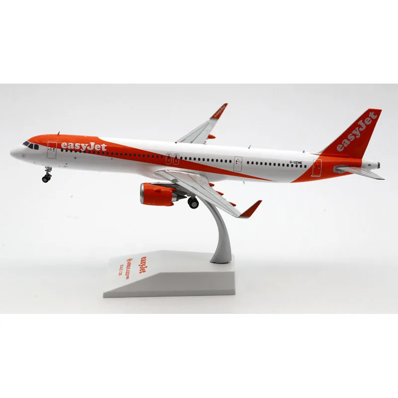 EW221N004 Alloy Collectible Plane Gift JC Wings 1:200 EasyJet Airlines Airbus A321 Diecast Aircraft Jet Model G-UZME With Stand