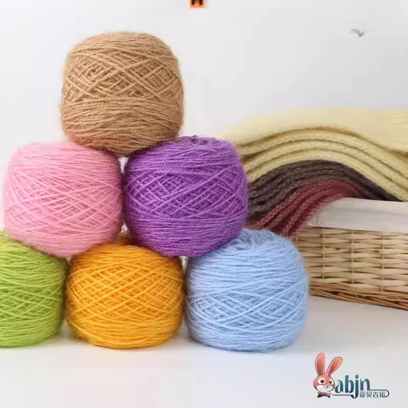 

Пряжа из пушистого меха белки средней толщины для ручного вязания женских шапок, зимних шапок, детских шапок, специальная пряжа для вязания, мягкая и уютная.