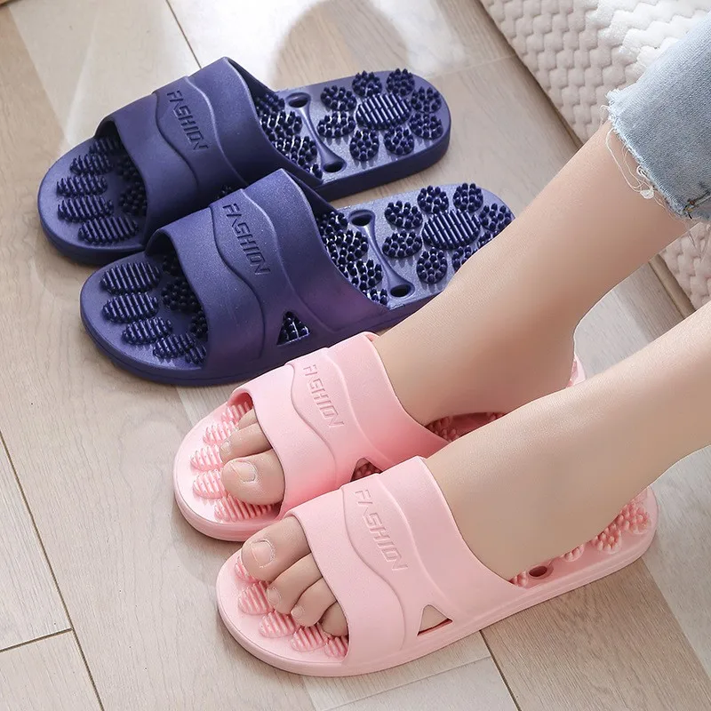 

House Slippers Foot Massage Summer Sandals Breathable Hollow-out Bathroom Slipper Non-slip Women Men Indoor Couples Shower Shoes