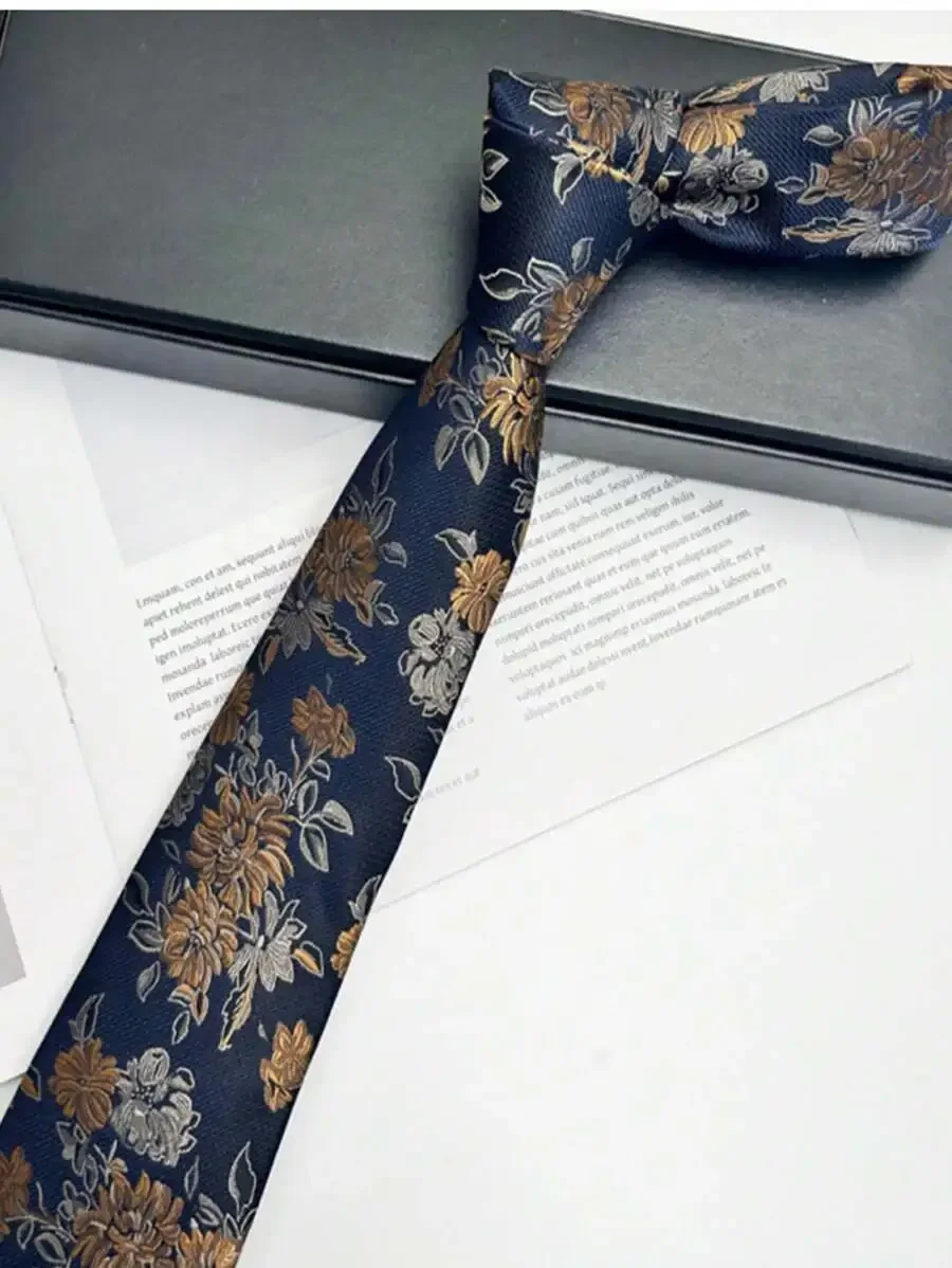 

Jacquard Woven Floral Necktie For Men Wedding Business Casual