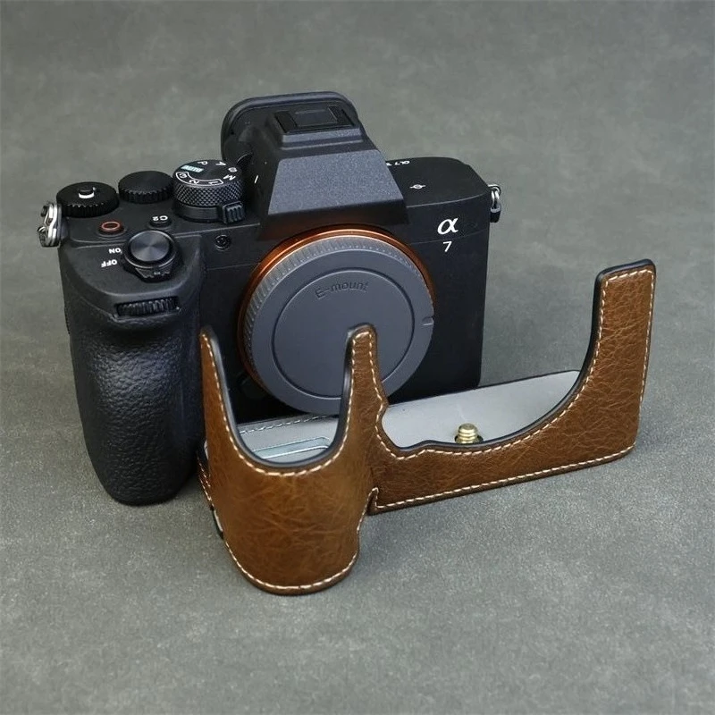 For Sony A7R5 Camera Half Case Base Cover a7r5 A7M5 anti-drop Leather case protective storage case with 1PCS tempered film