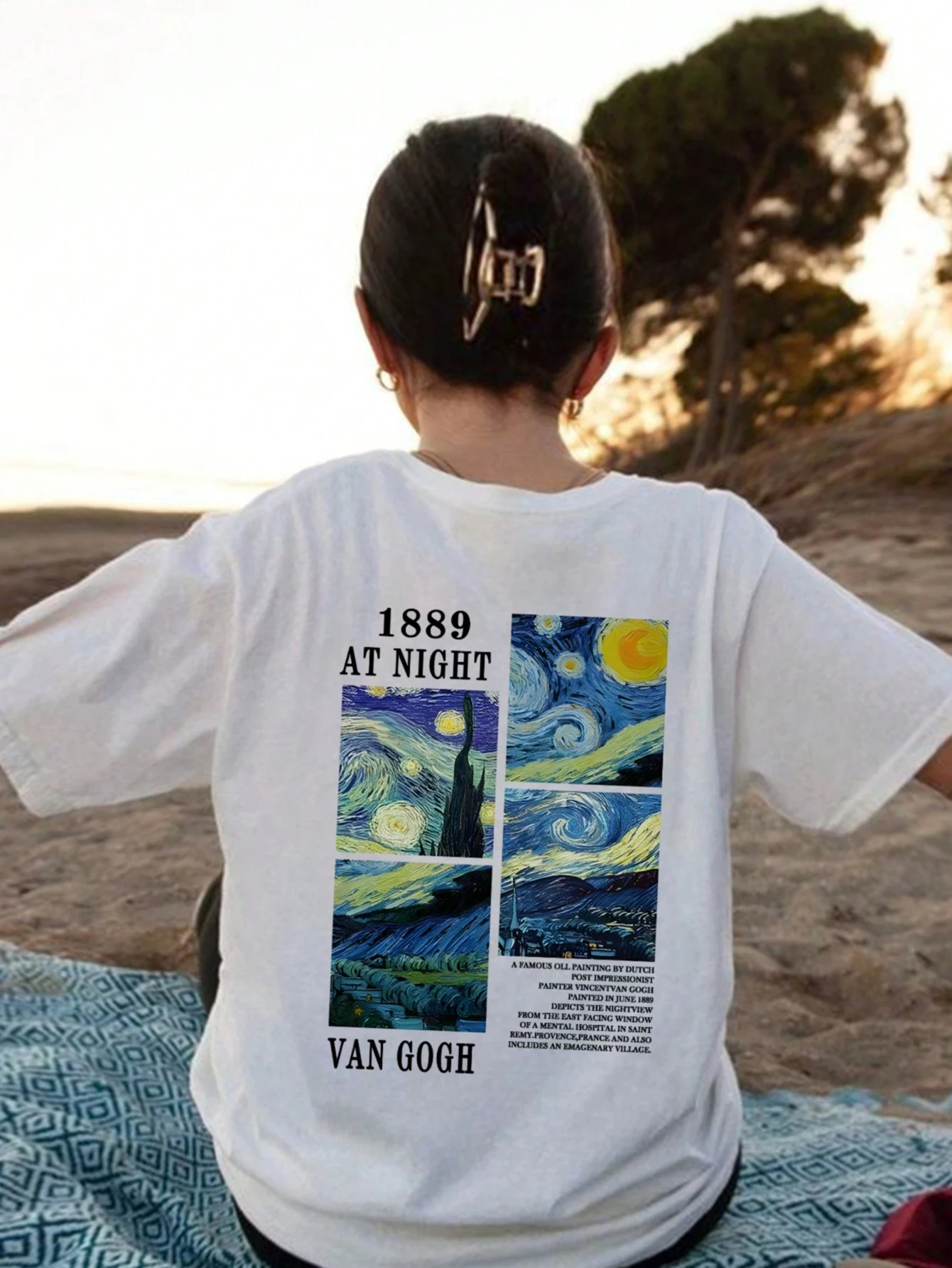 Bunte Nacht Sternenhimmel Muster Mädchen lässig bedrucktes Rundhals-Kurzarm-T-Shirt bequeme Sommer-Kinderkleidung
