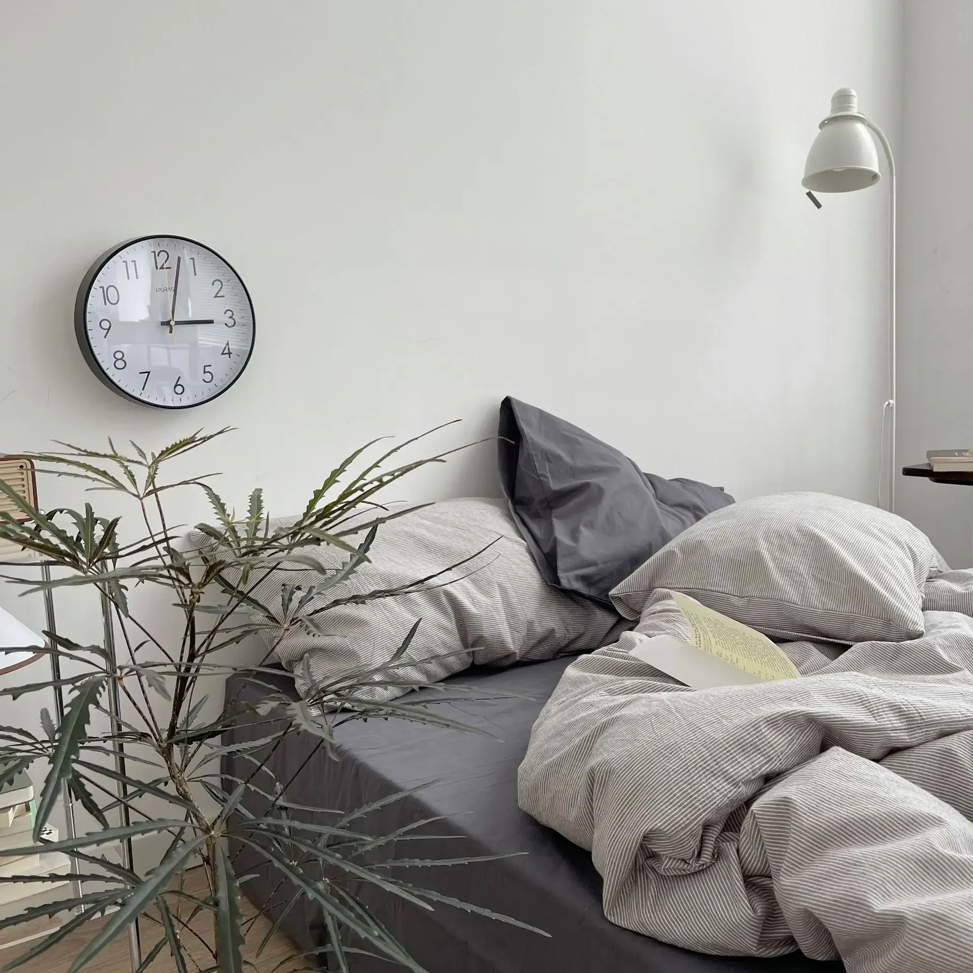 

Japanese-style Cotton Quilt Cover and Pillow Covers, Bed Sets, Skin-friendly, Soft Comforter, Hot Sale, Top Quality