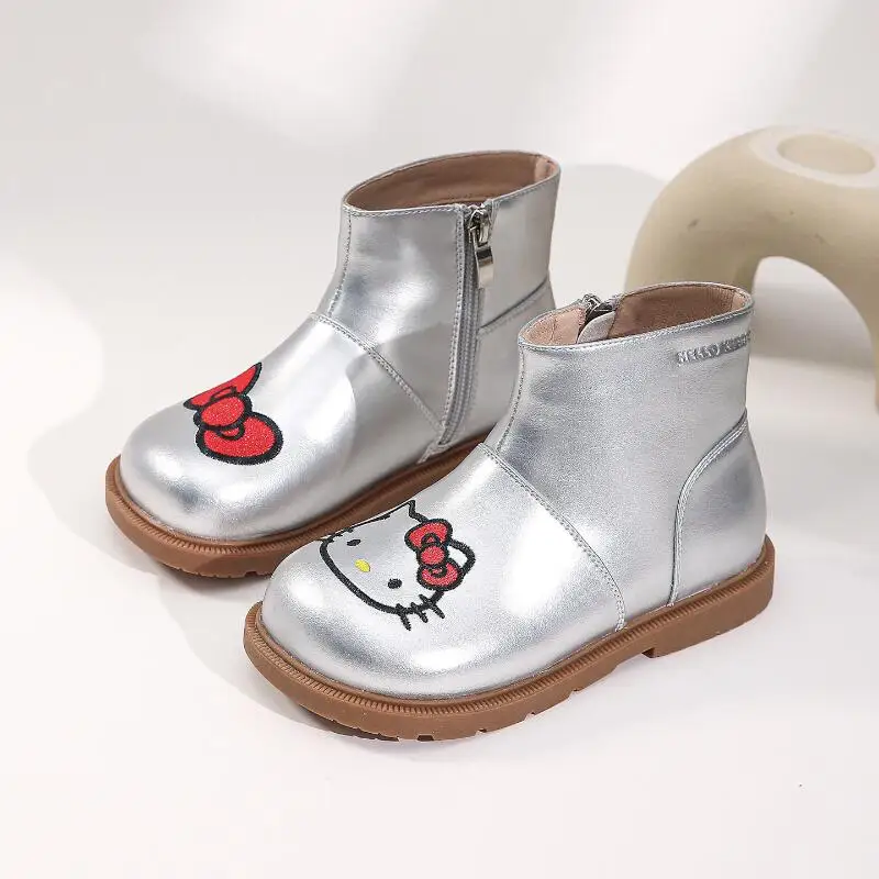 سانريو فتاة مرحبا كيتي Kawaii خفيفة الوزن موضة لينة وحيد الأحذية الجلدية طالب الكرتون الشتاء الطفل حذاء كاجوال نمط جديد