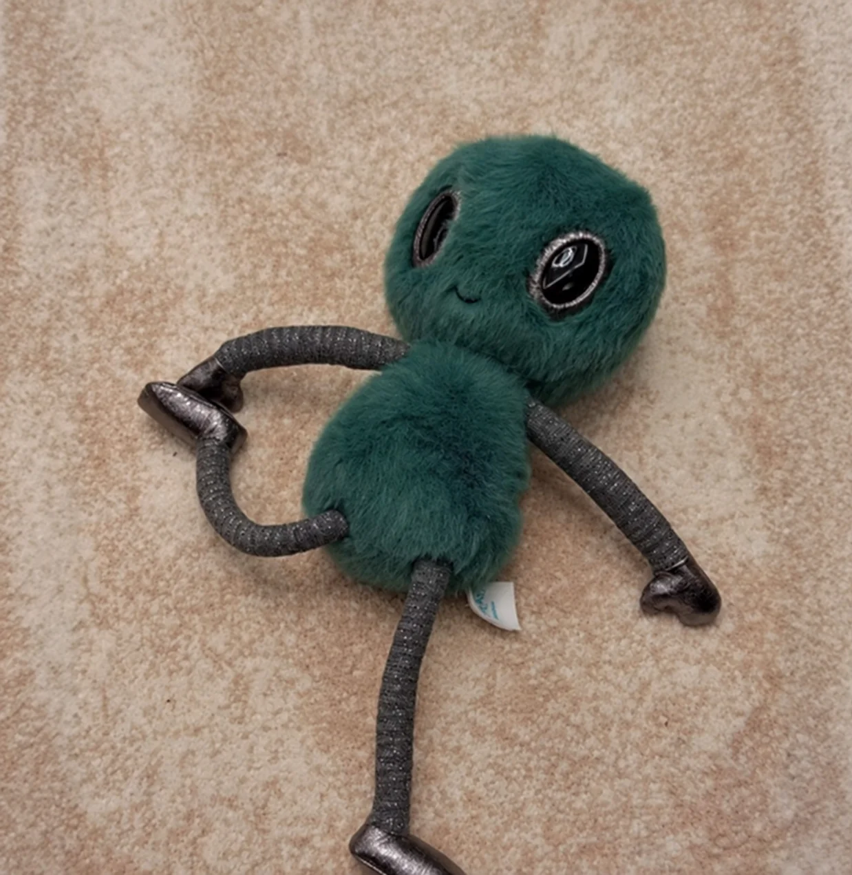 Creative Skull Plant & Alien Plush Pendant, Funny Stuffed Doll for Bags, Backpacks and Home Decor