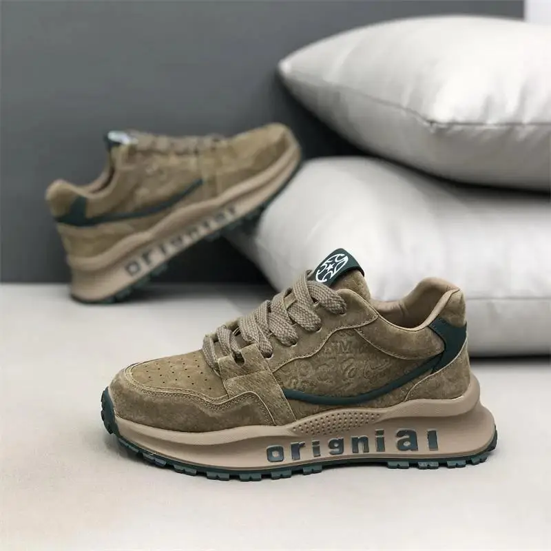 

2025 Breathable Lightweight Casual Sports Running Tennis Fitness Jogging Athletic Shoes for Men Men's Comfort Sneakers
