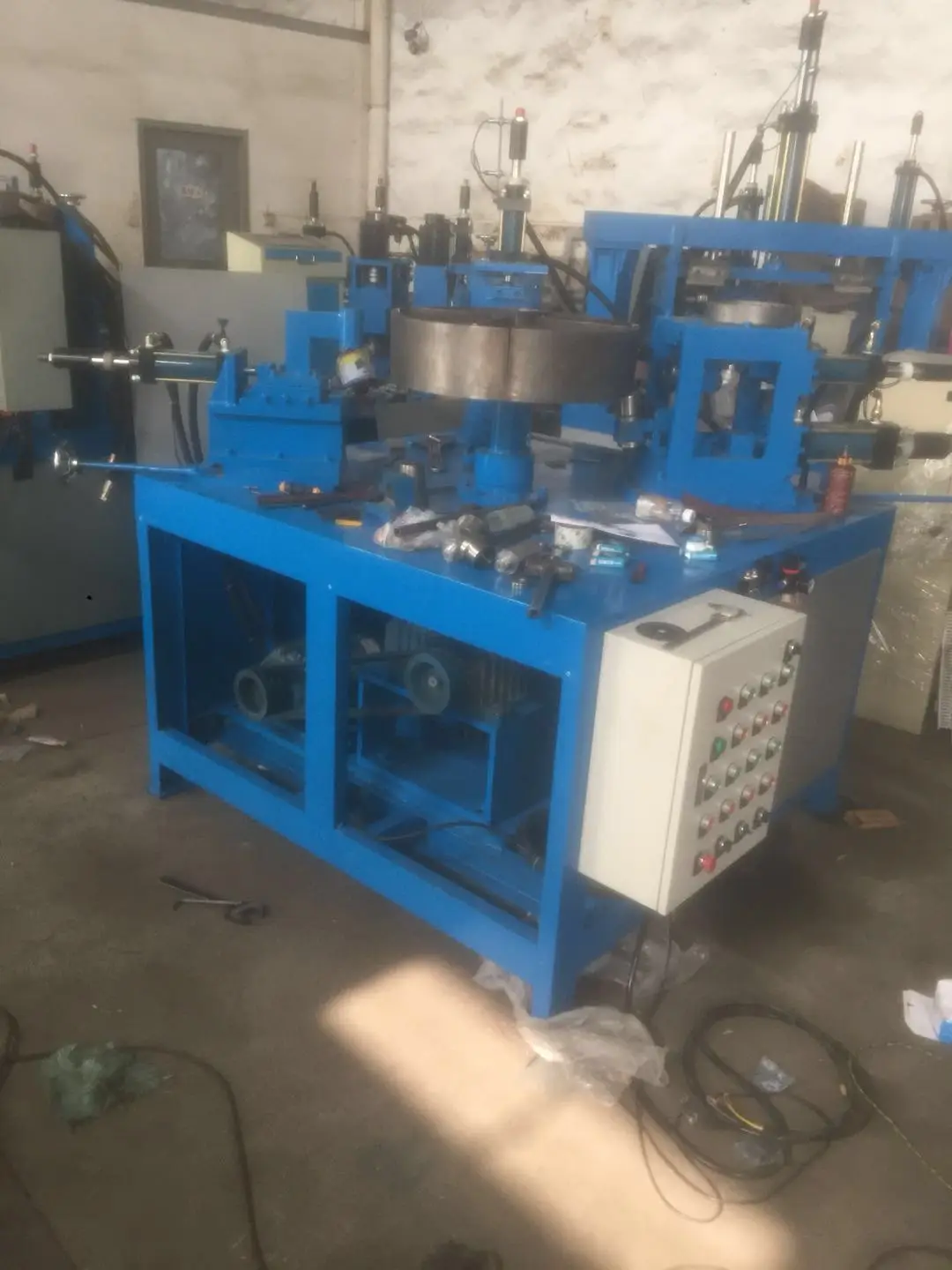 Stainless Steel Disc Crimping Equipment Circular Hydraulic Crimping Machine Edge Wrapping and Flanging Machine