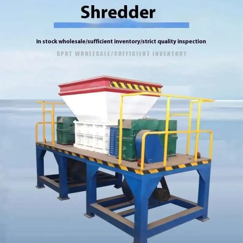 كسارة جديدة ذات محور مزدوج كبير لعام 2026، معدات تقطيع البليت الخشبية على شكل قشرة جوز الهند كسارة صناعية