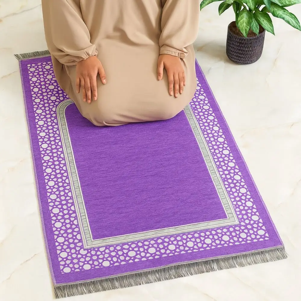 Portable Mat 70x110cm Muslim Prayer Rug Rectangle Foldable Prayer Mat Set with Prayer Beads Ethnic Style Islamic Prayer Mat Eid